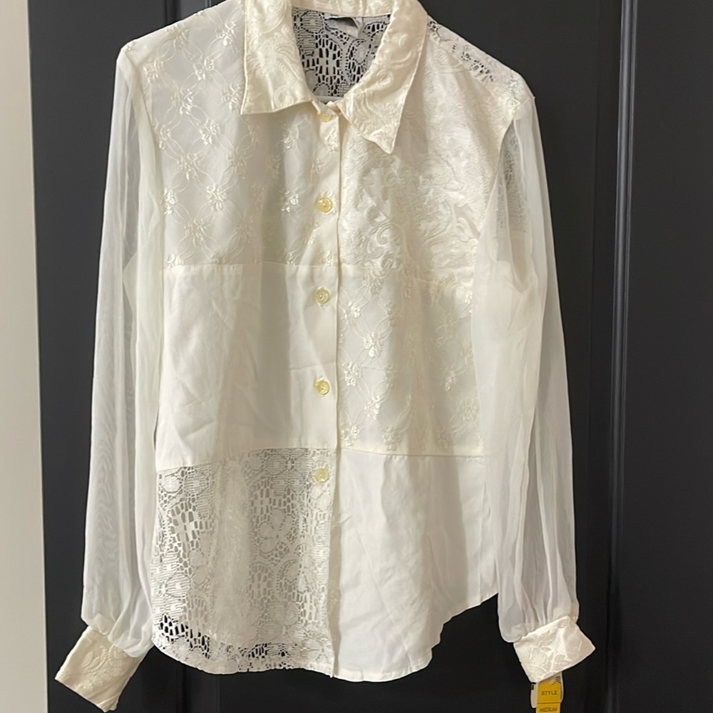 NWT.. 2XS Blouse